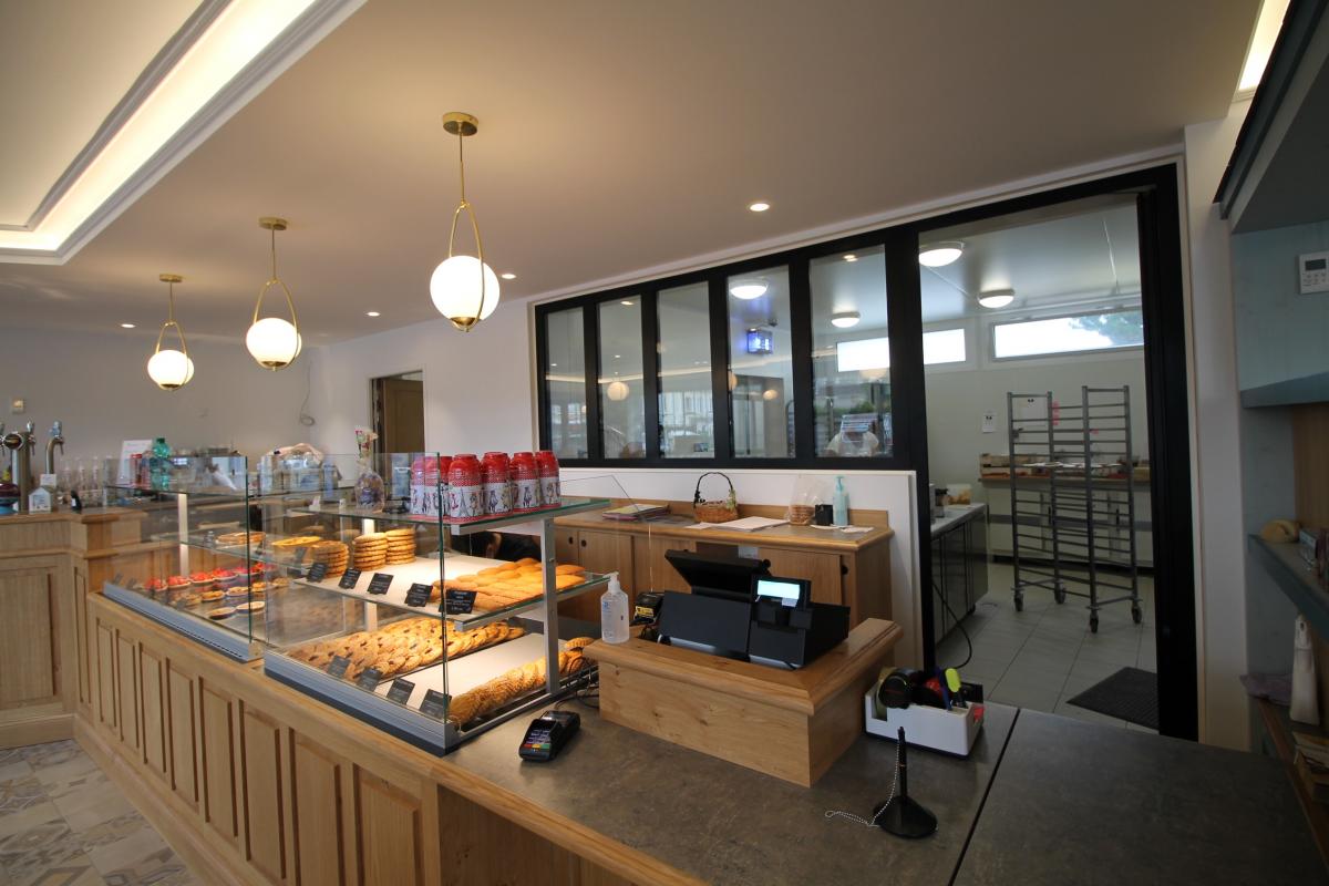 Photos de la biscuiterie après travaux
